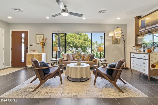 1837 E MINNEZONA Avenue, Phoenix, AZ 85016