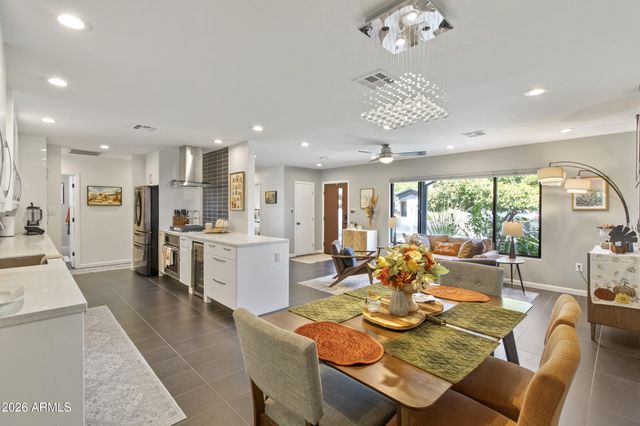1837 E MINNEZONA Avenue, Phoenix, AZ 85016