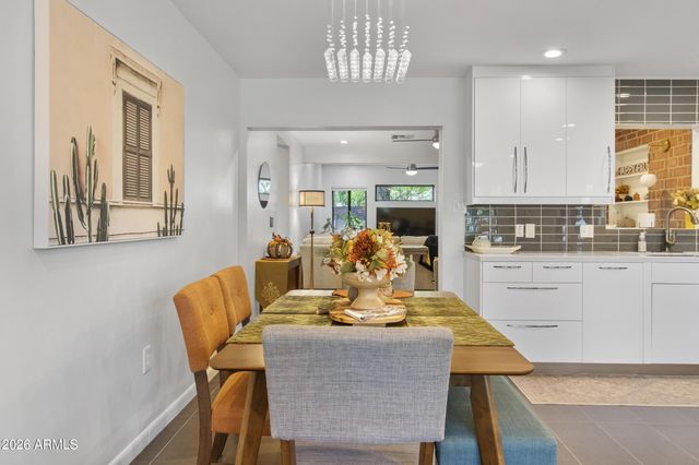 1837 E MINNEZONA Avenue, Phoenix, AZ 85016