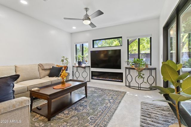1837 E MINNEZONA Avenue, Phoenix, AZ 85016
