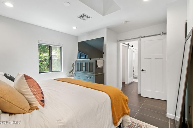 1837 E MINNEZONA Avenue, Phoenix, AZ 85016