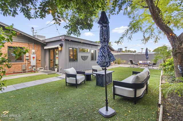 1837 E MINNEZONA Avenue, Phoenix, AZ 85016