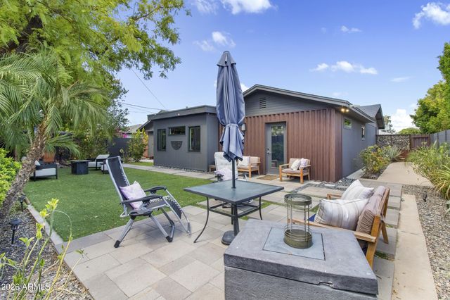 1837 E MINNEZONA Avenue, Phoenix, AZ 85016