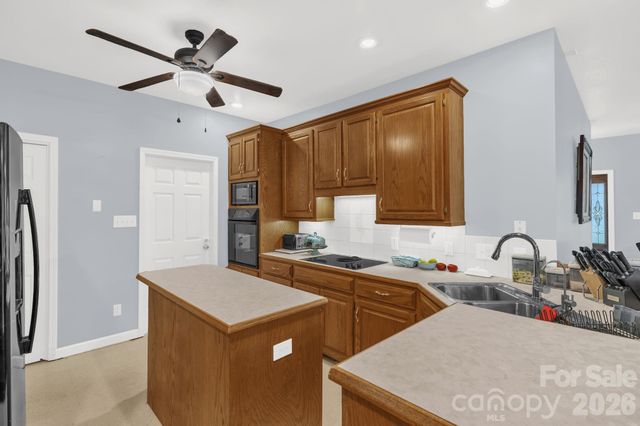 115 Emma Lane, Statesville, NC 28625