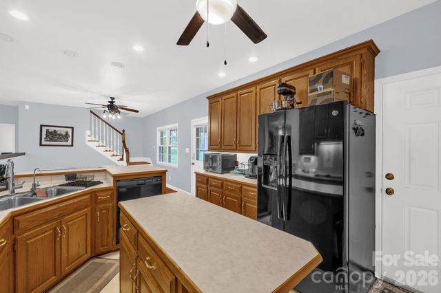 115 Emma Lane, Statesville, NC 28625