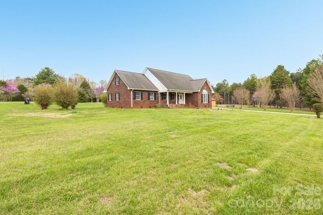 115 Emma Lane, Statesville, NC 28625
