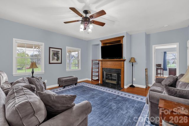 115 Emma Lane, Statesville, NC 28625