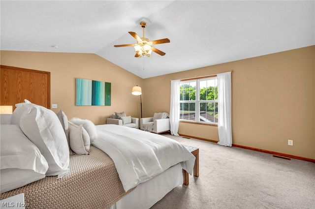 690 River Bend Boulevard, Kent, OH 44240