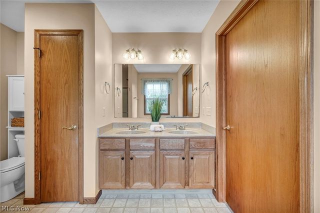 690 River Bend Boulevard, Kent, OH 44240