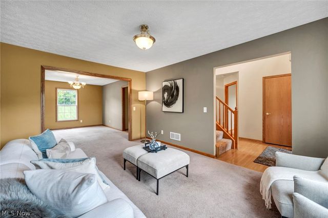 690 River Bend Boulevard, Kent, OH 44240