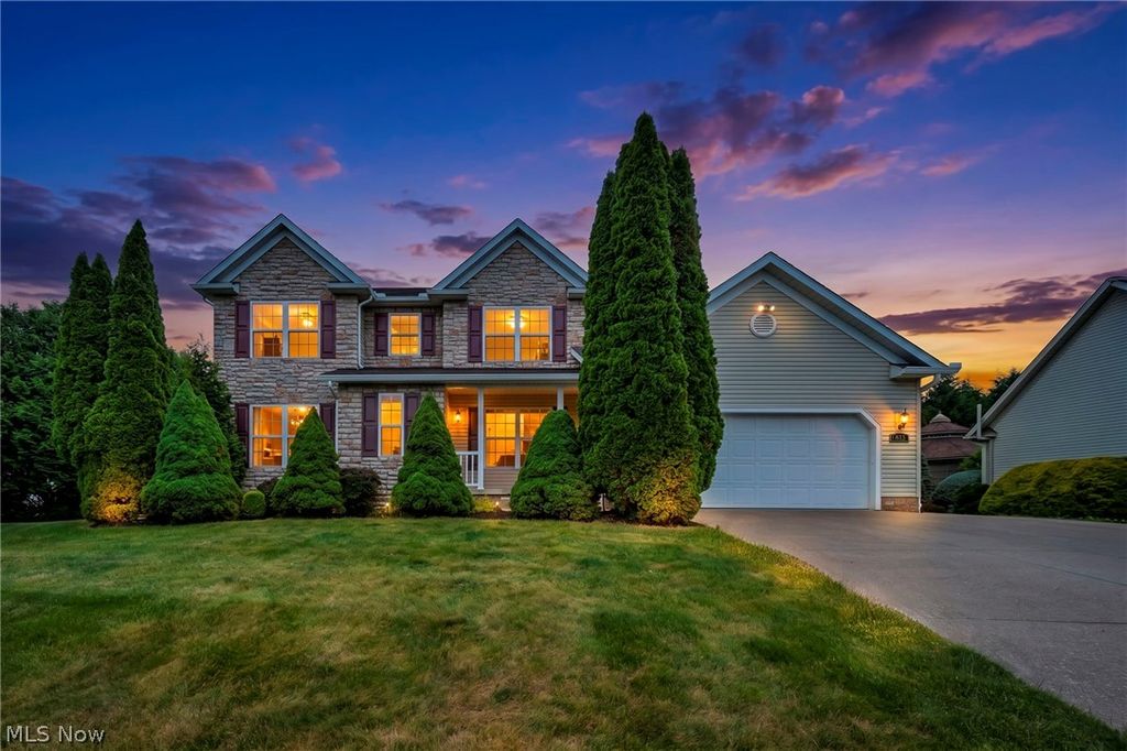 690 River Bend Boulevard, Kent, OH 44240