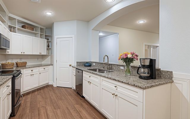 531 Griffin Street, Lancaster, TX 75146