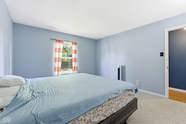 10688 Glenayr Drive, Camby, IN 46113