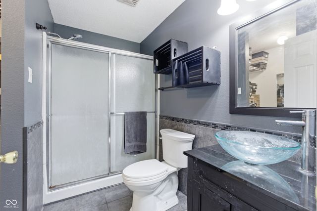10688 Glenayr Drive, Camby, IN 46113