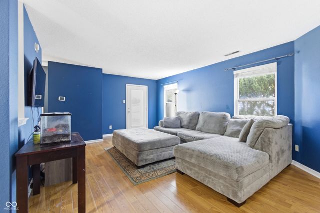 10688 Glenayr Drive, Camby, IN 46113