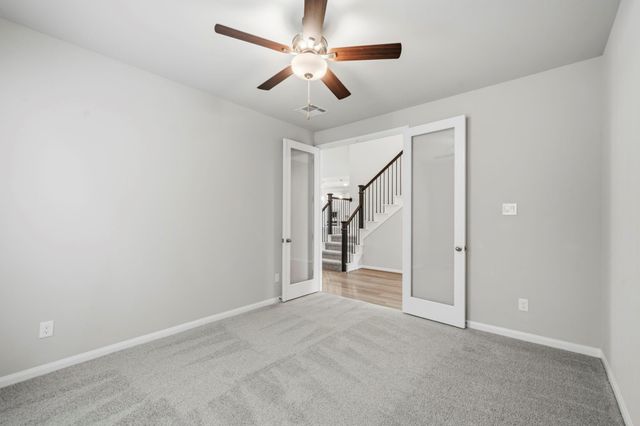 6705 Hillside View Lane, League City, TX 77573