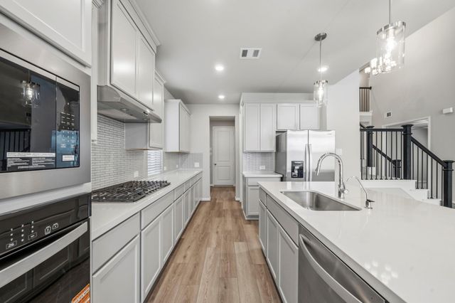 6705 Hillside View Lane, League City, TX 77573