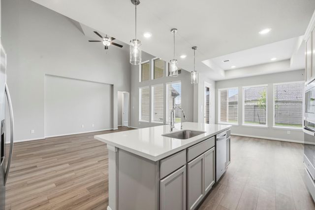 6705 Hillside View Lane, League City, TX 77573
