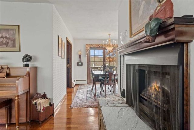 113 Indian Hill Rd, Worcester, MA 01606