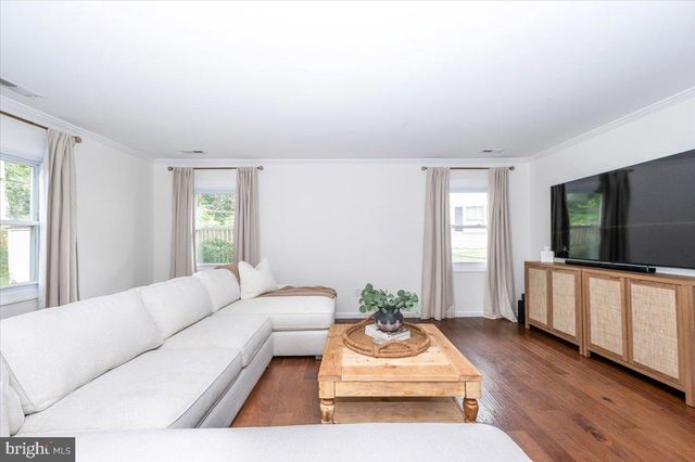 2219 HINDLE LN, Bowie, MD 20716