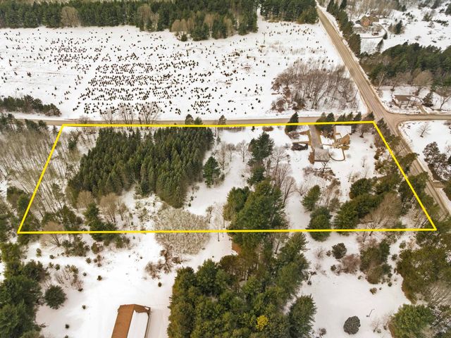 4009 Grace Road, Gilmore Twp, MI 49635