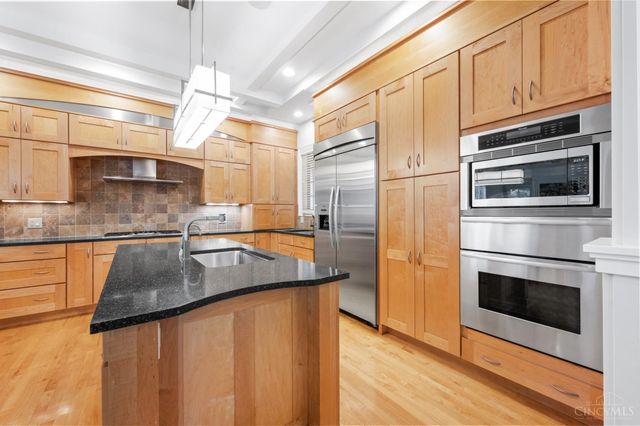 8678 Hampton Bay Place, Deerfield Twp., OH 45040