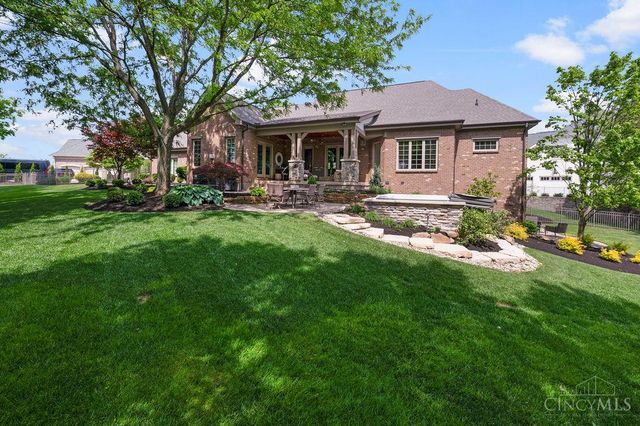 8678 Hampton Bay Place, Deerfield Twp., OH 45040