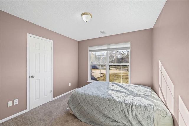 1007 SW Blue Branch Drive, Grain Valley, MO 64029