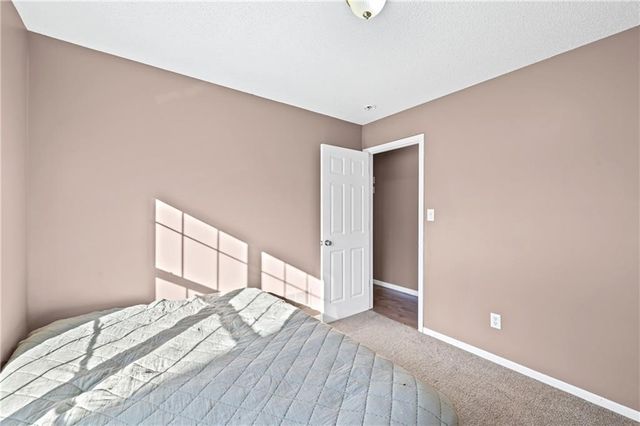 1007 SW Blue Branch Drive, Grain Valley, MO 64029