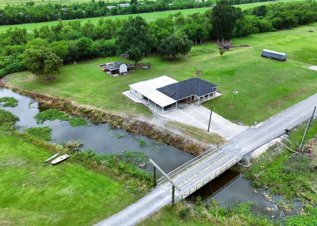 498 East 74th Street, Cut Off, LA 70345