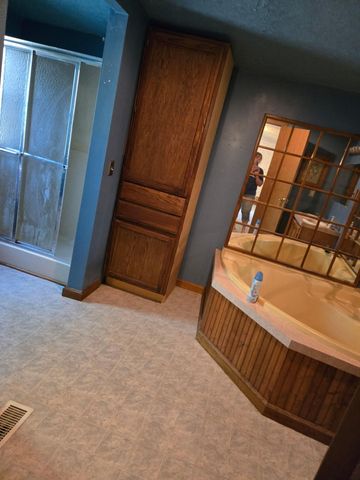 3152 Heavilin Road, Valparaiso, IN 46385