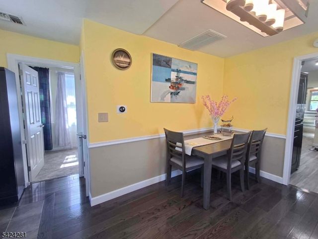 58 Lakewood Ave, Keansburg Boro, NJ 07734