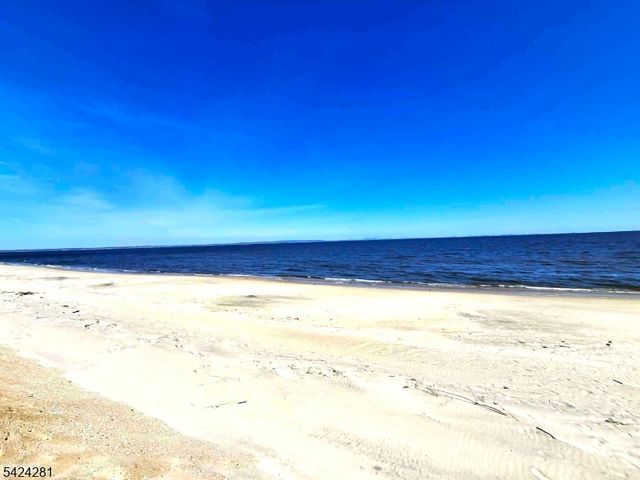 58 Lakewood Ave, Keansburg Boro, NJ 07734