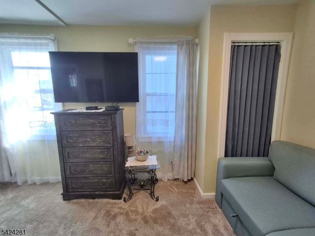 58 Lakewood Ave, Keansburg Boro, NJ 07734