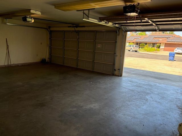 570 Timmy Avenue, Clovis, CA 93612