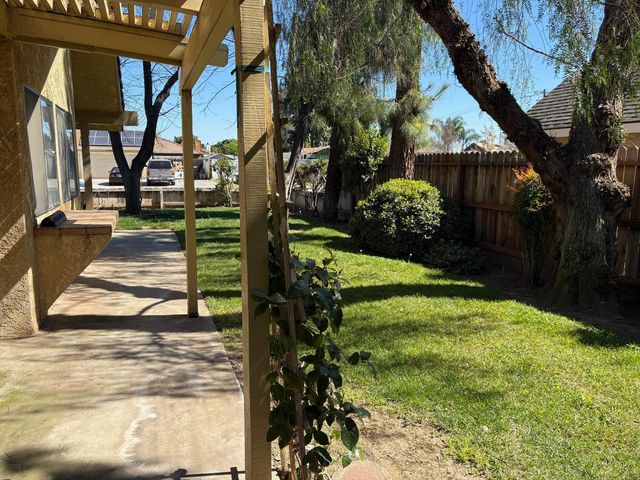 570 Timmy Avenue, Clovis, CA 93612