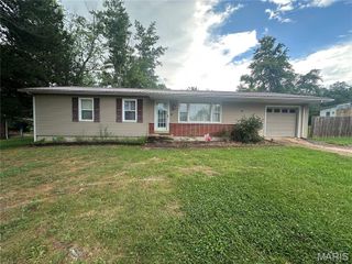 128 Pine Street, Ironton, MO 63650