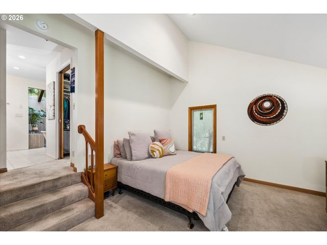 2310 DOUGLAS Dr, Eugene, OR 97405