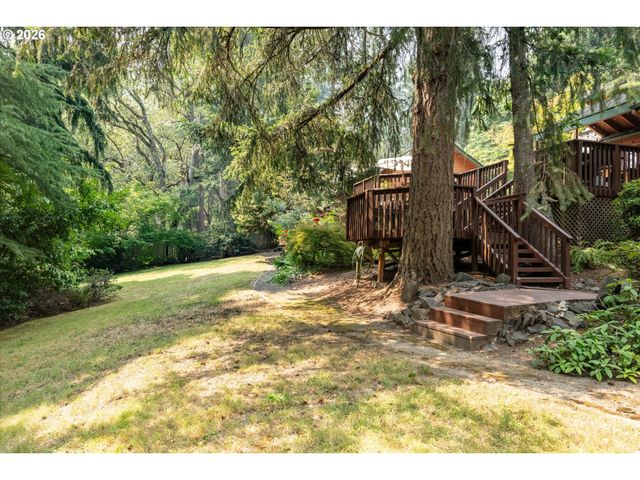 2310 DOUGLAS Dr, Eugene, OR 97405