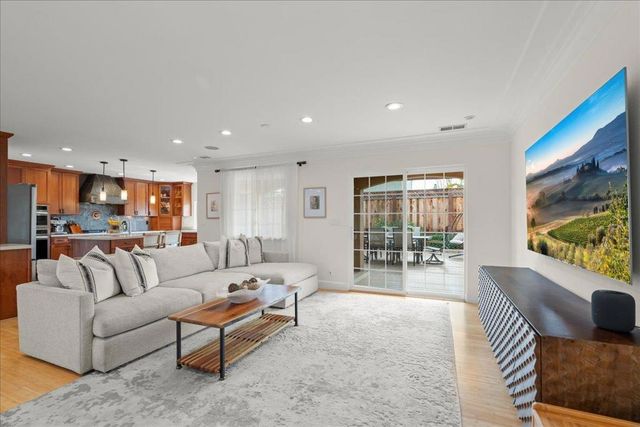 5072 Hawley Court, San Jose, CA 95118