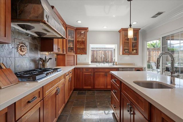 5072 Hawley Court, San Jose, CA 95118