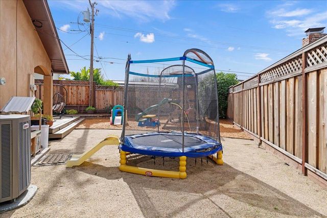 5072 Hawley Court, San Jose, CA 95118