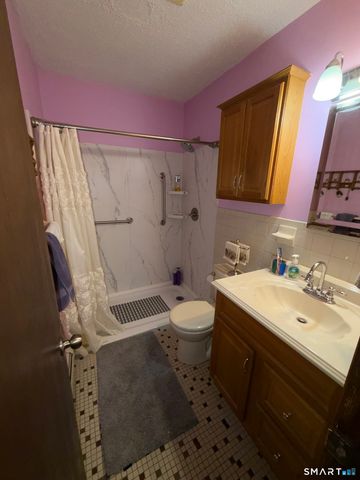 54 Peck Street, Stratford, CT 06614