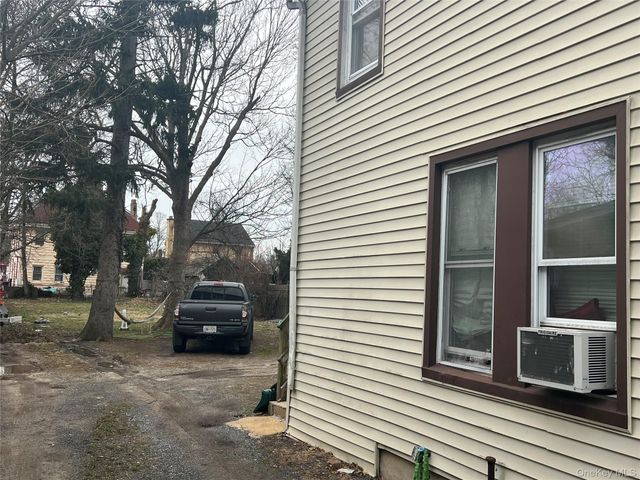 73 Raynor Street, Freeport, NY 11520