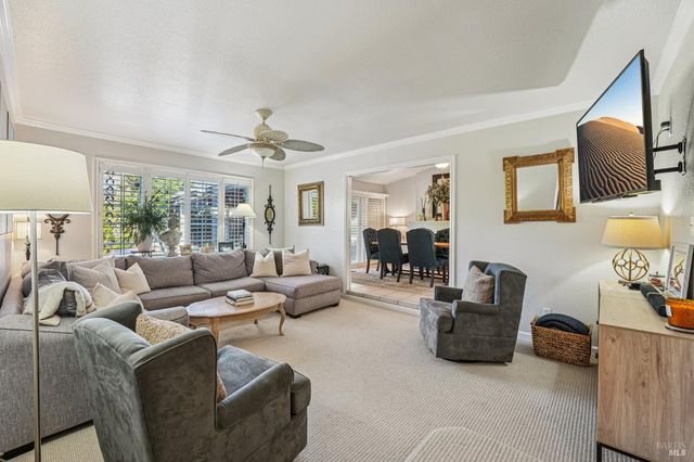 4233 Brookshire Cir, Santa Rosa, CA 95405