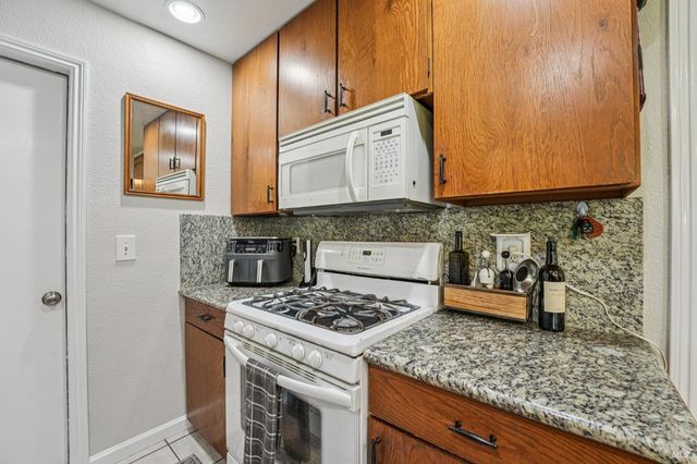 4233 Brookshire Cir, Santa Rosa, CA 95405