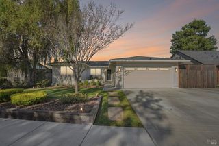 4233 Brookshire Cir, Santa Rosa, CA 95405