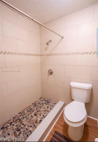 811 NE 14th Ct, Fort Lauderdale, FL 33304