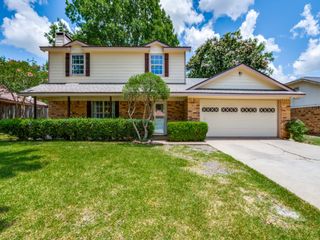 113 Deerwood Lane, Waxahachie, TX 75165