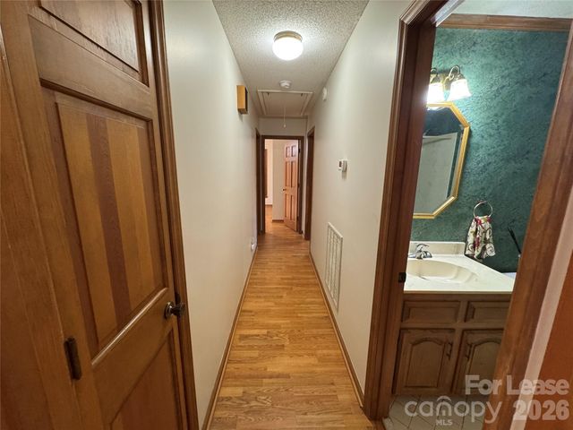 307 Fallingbrook Drive, Belmont, NC 28012